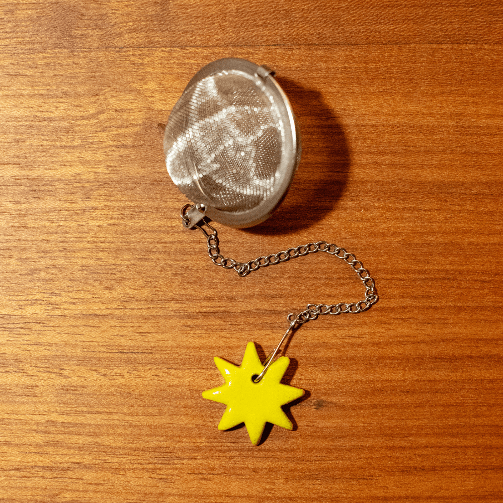 Infusor de Aco Inox Corrente Berloque Estelar - Amarelo